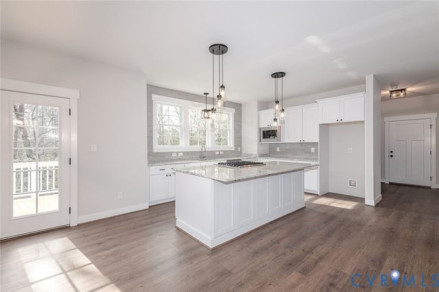 3205 Oak Branch Ln, Toano, VA 23168