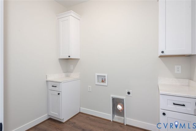 3205 Oak Branch Ln, Toano, VA 23168