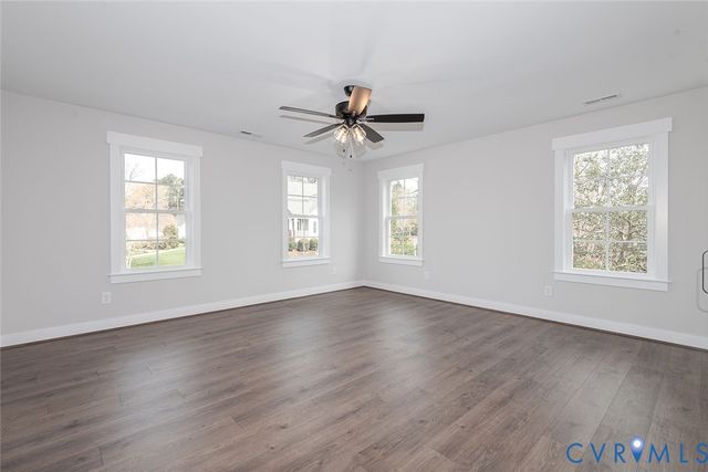 3205 Oak Branch Ln, Toano, VA 23168