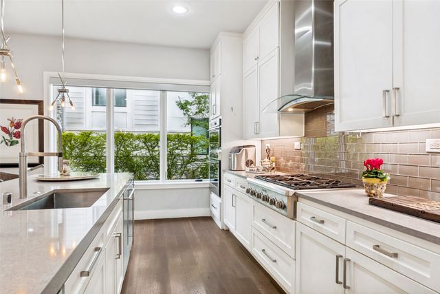 7265 Inwood Road, Dallas, TX 75209