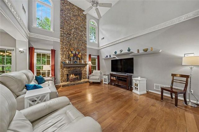 3315 ELLSMERE Trace, Marietta, GA 30062