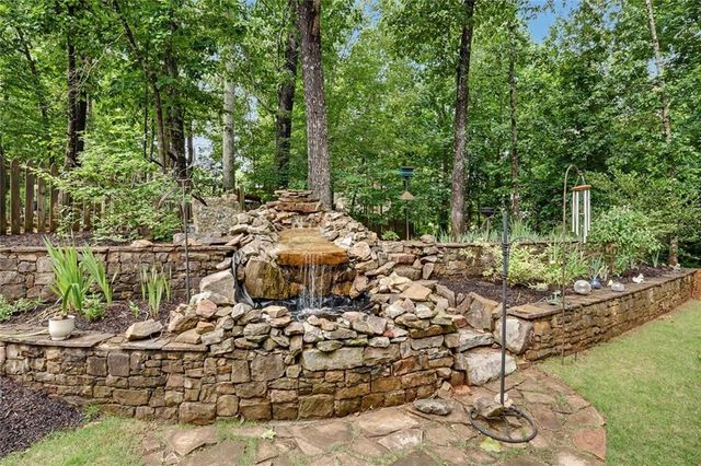 3315 ELLSMERE Trace, Marietta, GA 30062