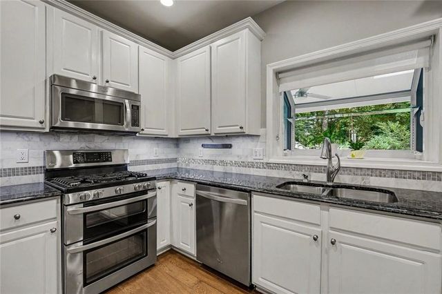 3315 ELLSMERE Trace, Marietta, GA 30062