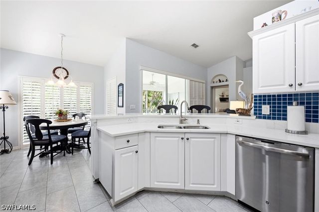 2165 Hawksridge DR 1303, Naples, FL 34105