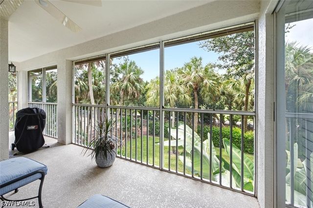 2165 Hawksridge DR 1303, Naples, FL 34105