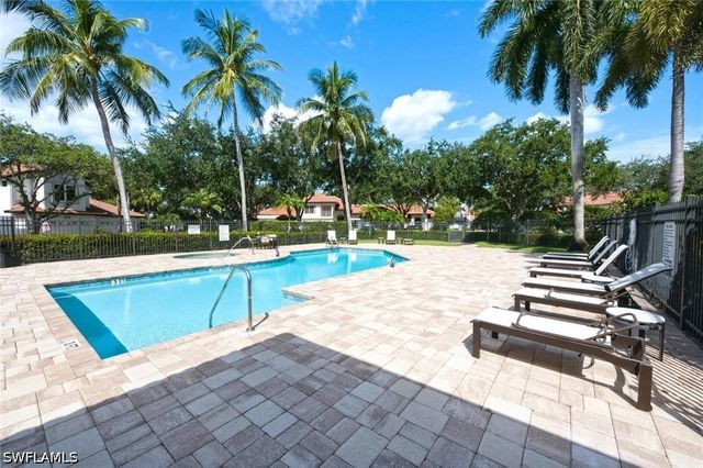 2165 Hawksridge DR 1303, Naples, FL 34105