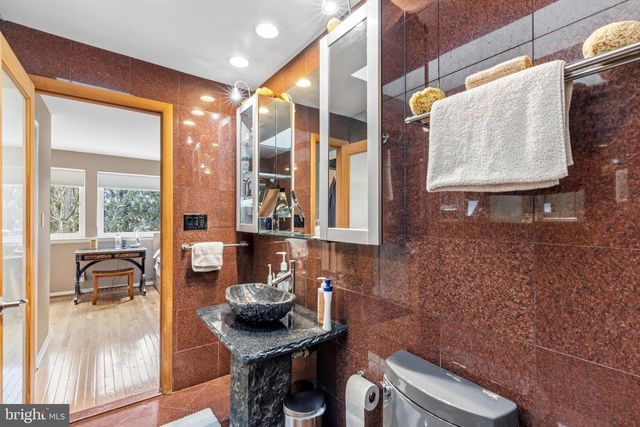 410 OLD CROSSING DR, Baltimore, MD 21208