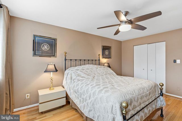 410 OLD CROSSING DR, Baltimore, MD 21208