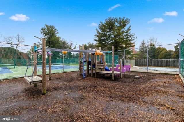 410 OLD CROSSING DR, Baltimore, MD 21208