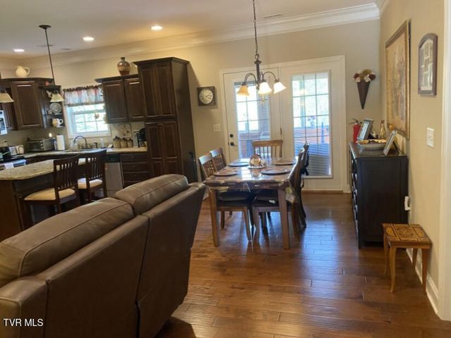 405 Coldwater Drive, 405, Johnson City, TN 37601
