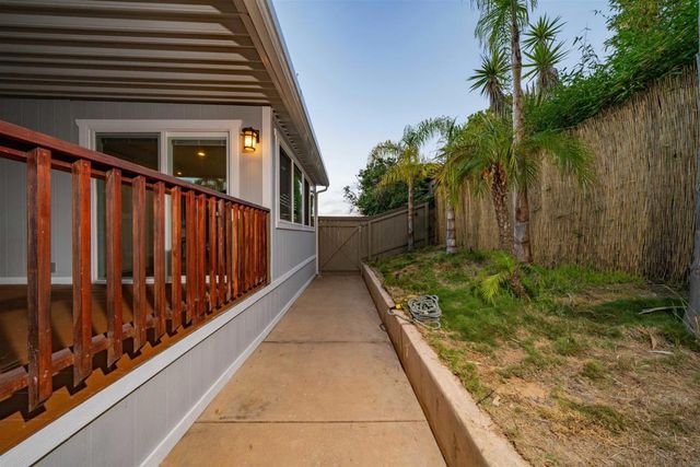 699 N Vulcan Avenue SPC 135, Encinitas, CA 92024