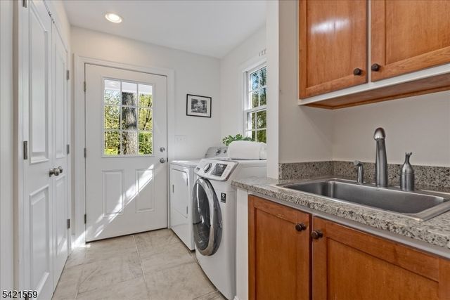 16 Crestview Terrace, Morris Twp., NJ 07960