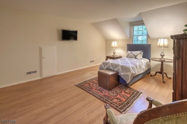 16 Crestview Terrace, Morris Twp., NJ 07960