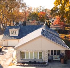 9810 Menard Avenue, Oak Lawn, IL 60453