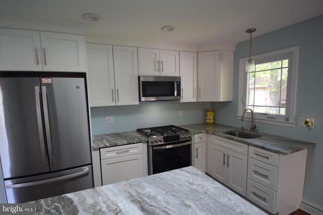 1619 BOLTON RD, Wilmington, DE 19810