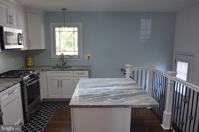 1619 BOLTON RD, Wilmington, DE 19810
