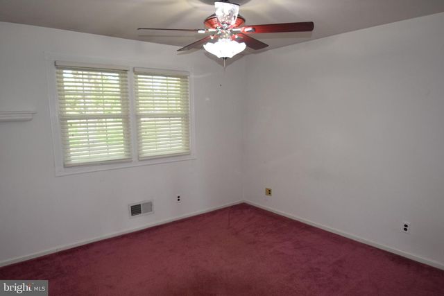 1619 BOLTON RD, Wilmington, DE 19810