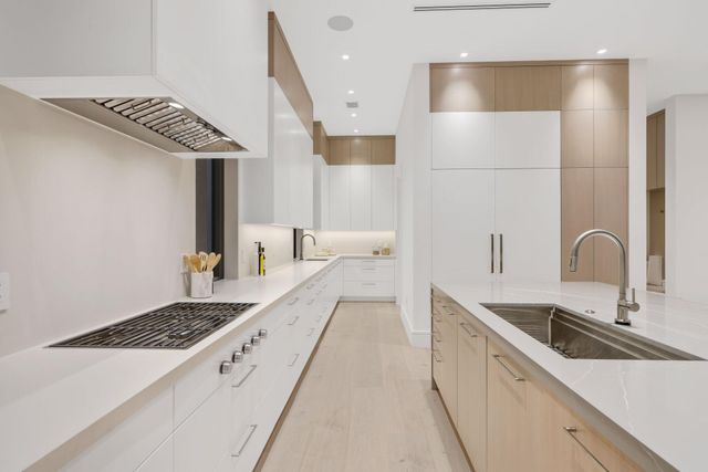 340 Grove Place, Delray Beach, FL 33444