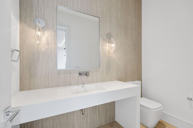 340 Grove Place, Delray Beach, FL 33444