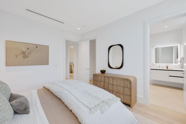 340 Grove Place, Delray Beach, FL 33444