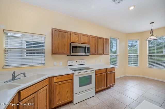 6921 Abbeyville Road, Melbourne, FL 32940