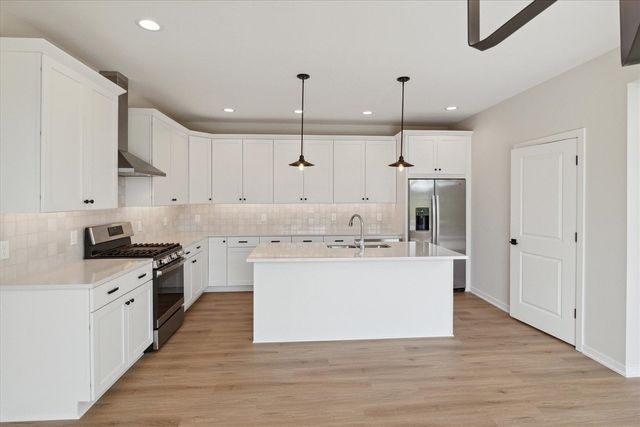 7943 Turning Stone, Kalamazoo, MI 49009