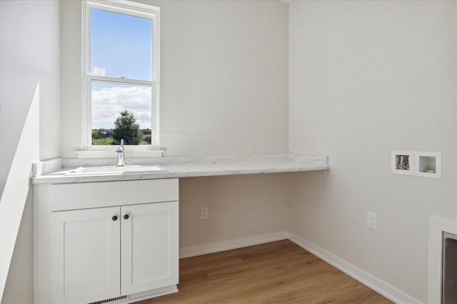 7943 Turning Stone, Kalamazoo, MI 49009
