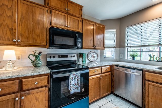 3021 Hilldale Dr, Corpus Christi, TX 78415