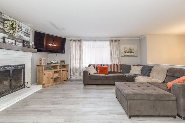 46 Stark Lane, Litchfield, NH 03052