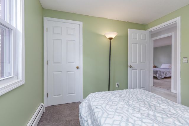 46 Stark Lane, Litchfield, NH 03052