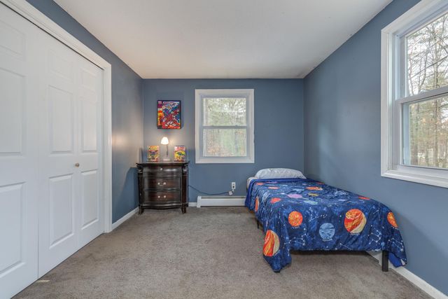 46 Stark Lane, Litchfield, NH 03052