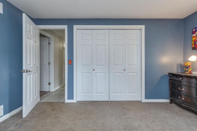 46 Stark Lane, Litchfield, NH 03052