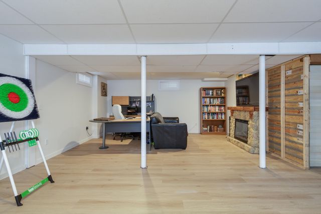 46 Stark Lane, Litchfield, NH 03052