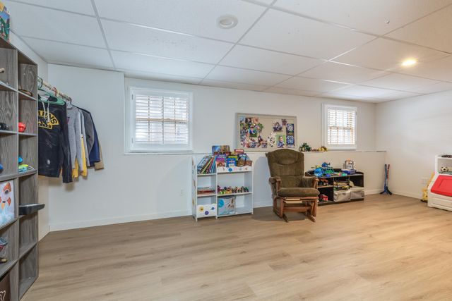 46 Stark Lane, Litchfield, NH 03052