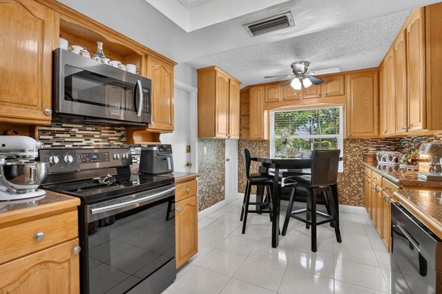 22305 SW 57th Avenue, Boca Raton, FL 33428
