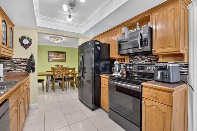 22305 SW 57th Avenue, Boca Raton, FL 33428