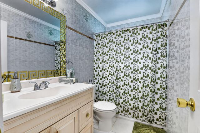 22305 SW 57th Avenue, Boca Raton, FL 33428