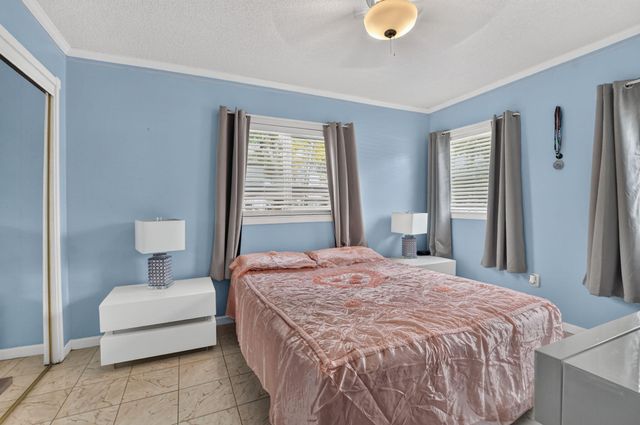 22305 SW 57th Avenue, Boca Raton, FL 33428