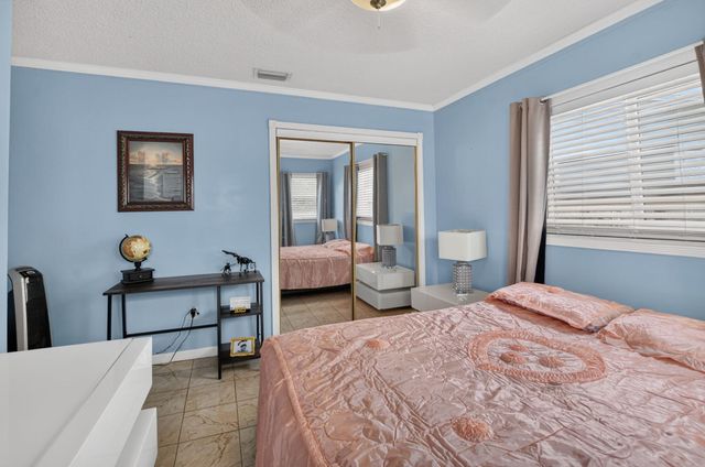 22305 SW 57th Avenue, Boca Raton, FL 33428