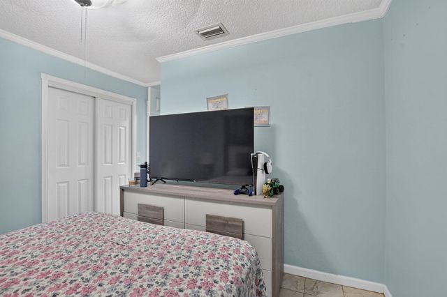 22305 SW 57th Avenue, Boca Raton, FL 33428