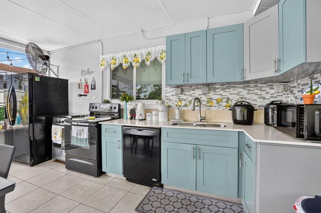 22305 SW 57th Avenue, Boca Raton, FL 33428