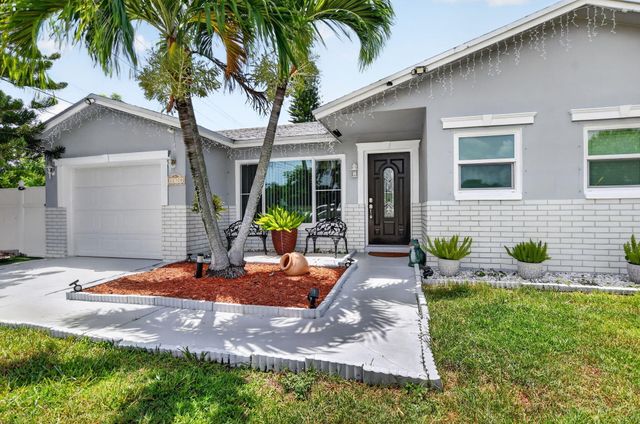 22305 SW 57th Avenue, Boca Raton, FL 33428