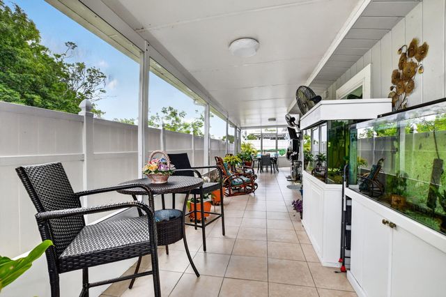 22305 SW 57th Avenue, Boca Raton, FL 33428