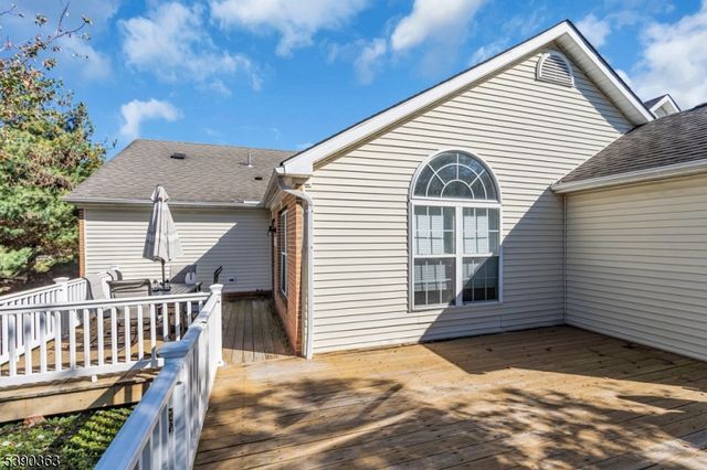 204 Merry Ln, Hillsborough Twp., NJ 08844