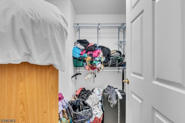 204 Merry Ln, Hillsborough Twp., NJ 08844