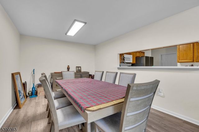 204 Merry Ln, Hillsborough Twp., NJ 08844