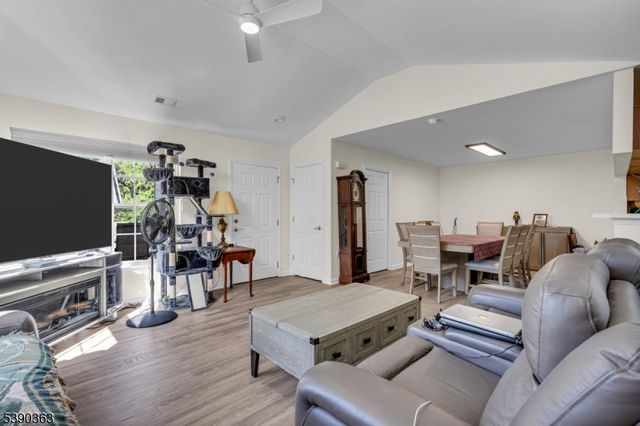 204 Merry Ln, Hillsborough Twp., NJ 08844