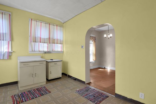 1222 Hamlet Street, Columbus, OH 43201