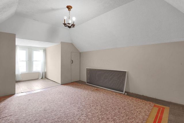 1222 Hamlet Street, Columbus, OH 43201