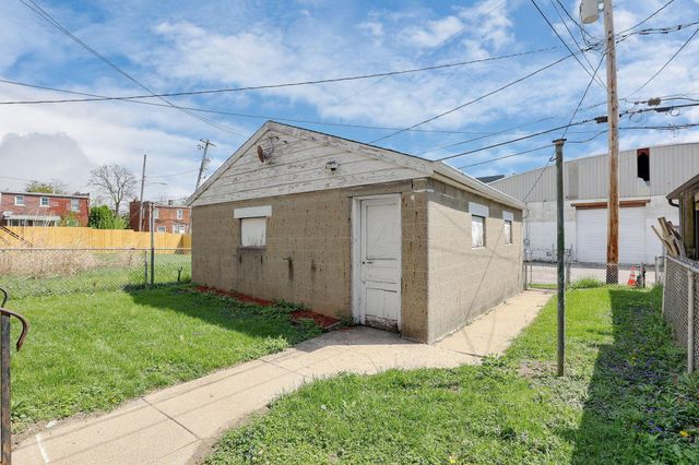 1222 Hamlet Street, Columbus, OH 43201